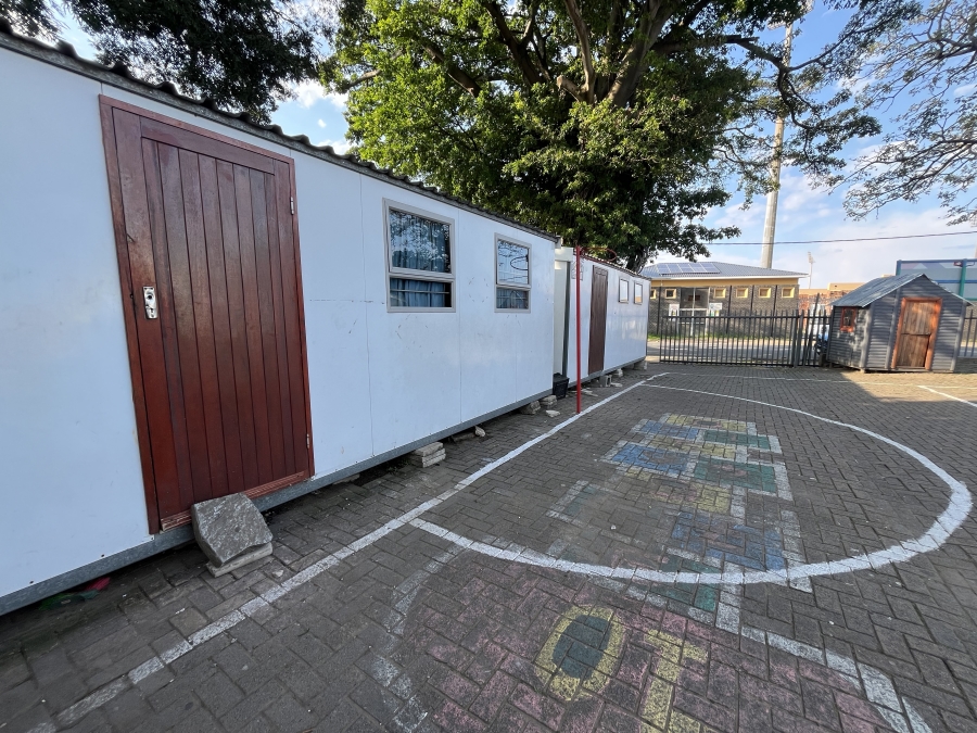 Commercial Property for Sale in Southernwood Eastern Cape